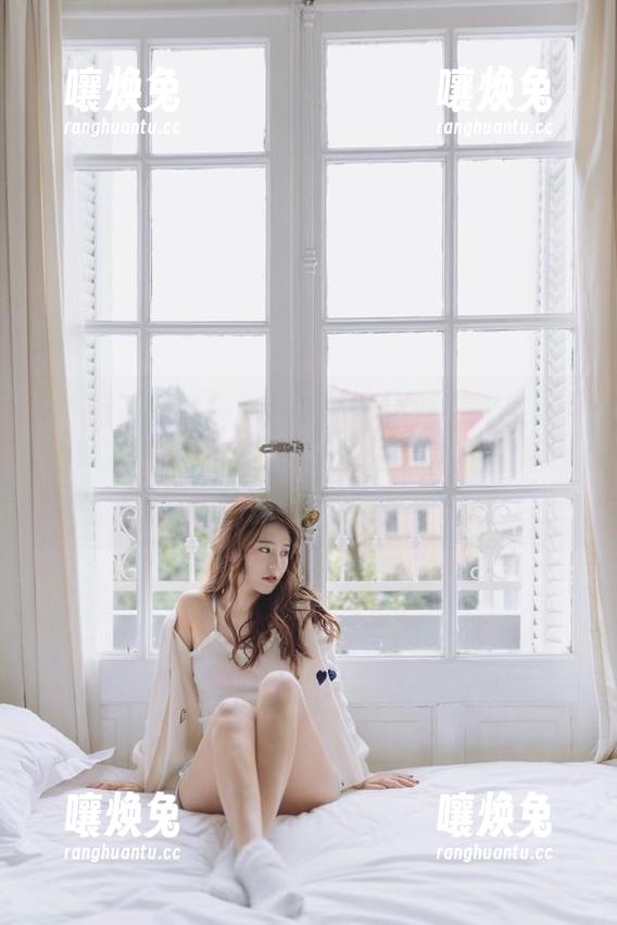 又一位吃瓜专家在“www.17”网址里掉进了奇葩圈，快来看看这场“味觉挑战”！