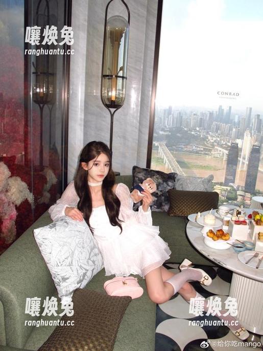 观看“51吃瓜”下载时的评论，一个个夸得我都有点心虚，看来大家都在聚集热闹。