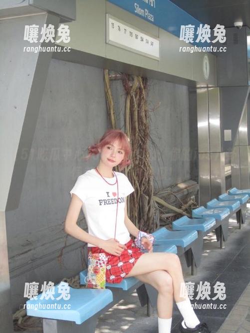 51吃瓜中心 51吃瓜中心:你的ios八卦饲养员,随时喂瓜!