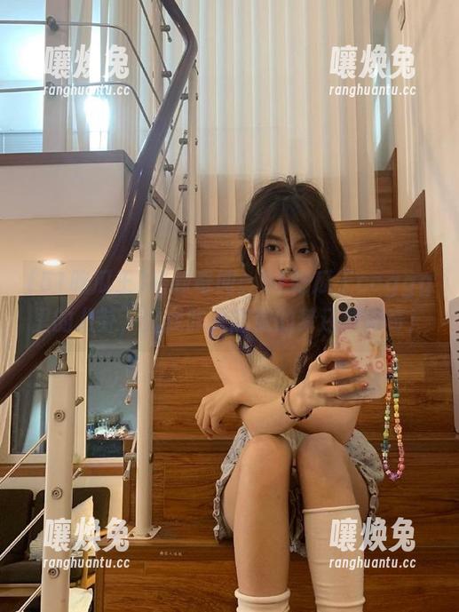 最新奇闻：51吃瓜王ccggg里的八卦，比我昨天刚做的梦还要离奇！