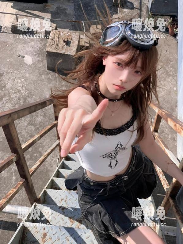 收藏你热烈的吃瓜瞬间，66吃瓜网里都是惊喜！