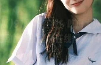 91吃瓜在线：吃瓜太爽，手指滑动比我的爱情在线得多了！