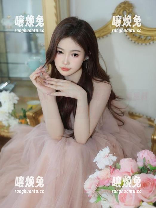 这瓜，不吃亏！下载cgg，看黑料一网打尽！