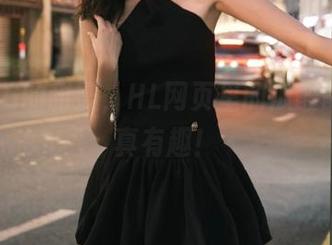 IG的甜蜜，HL网页里的瓜酸酸的，真有趣！