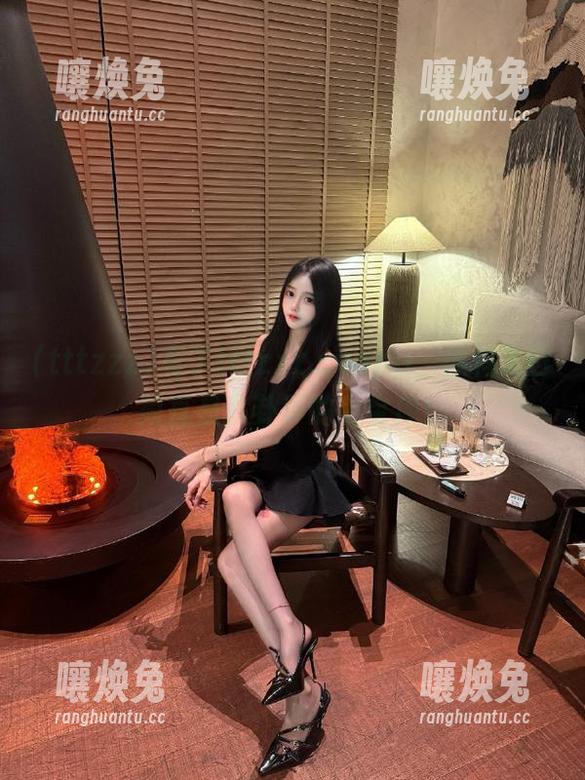 有了tttzzz.suapp，黑料入口简直是八卦界的小宝库！