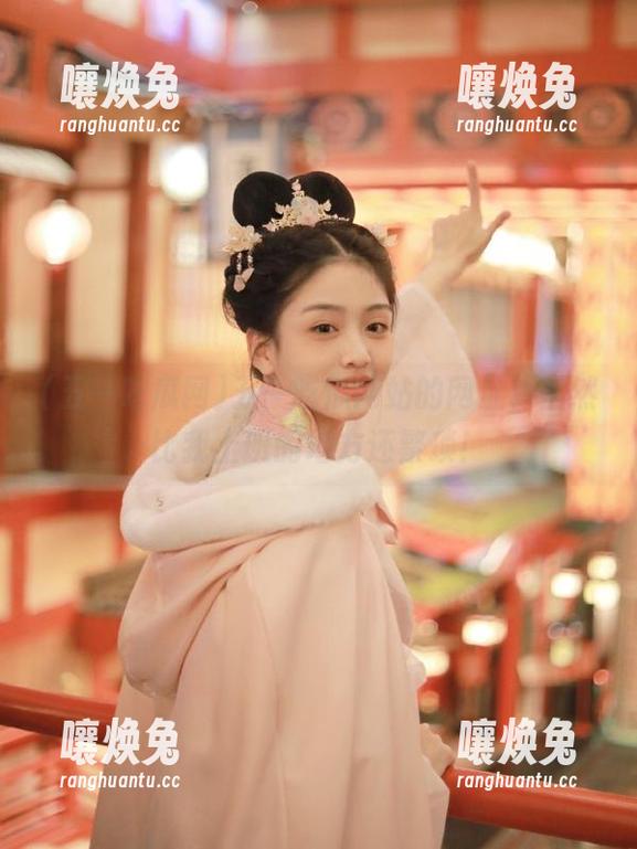 五一吃瓜网站的网址，居然比我上班的地方还繁琐！