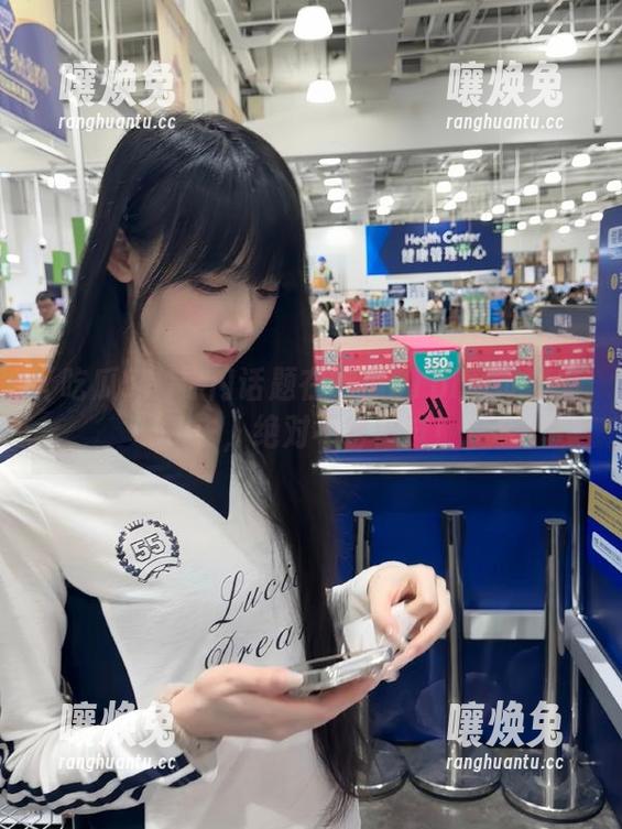 热门话题在吃瓜51bl网页滚来滚去，绝对不容错过！