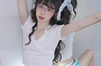 在线追番，吃瓜51搞定！我这就开始了…呃，先去倒杯水