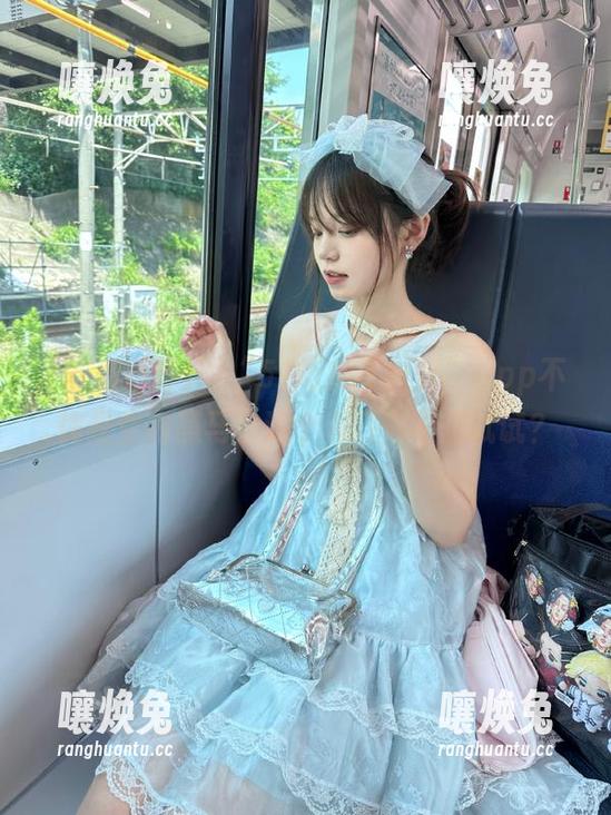 “51吃瓜不打烊”app不愧是业内黑马，这个入口你不想试试？
