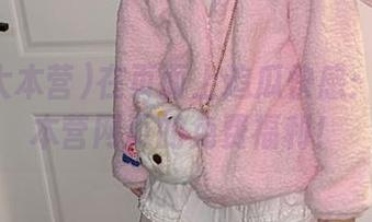 在页面上追瓜快感：吃瓜大本营网页的免费福利！