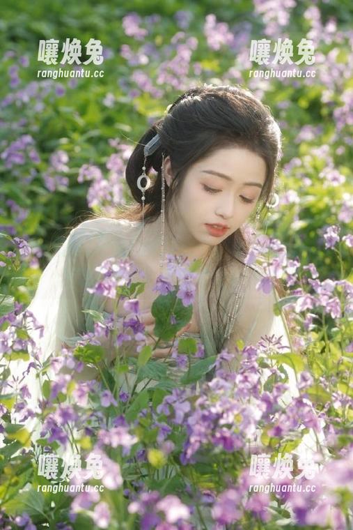 吃瓜网 胶囊星球探索中,永不迷路,尽在吃瓜网在线观看的快乐海洋!