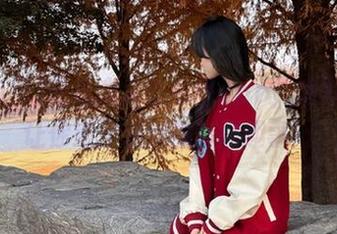 轻松走入吃瓜网app，幽默线路让你津津乐道的奇闻趣事！