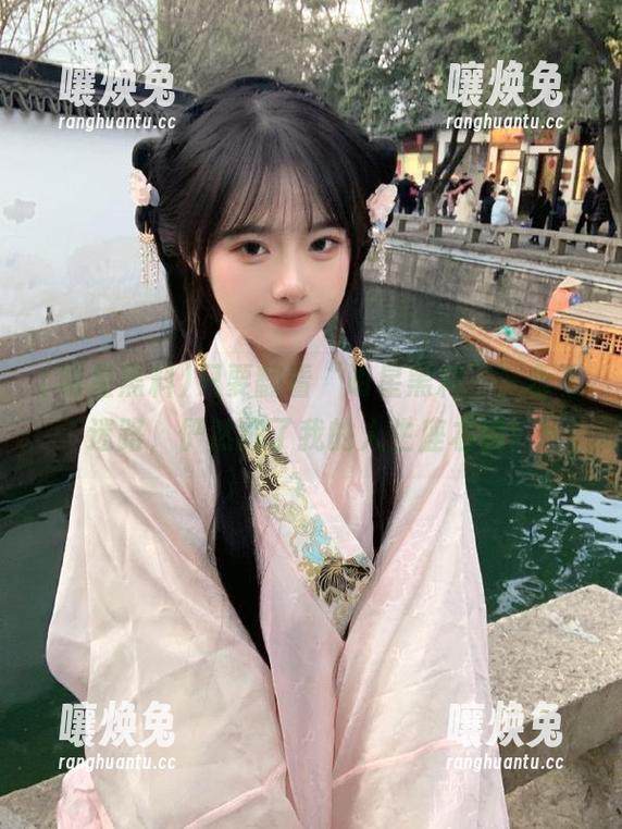 只要翻看“明星黑料”，永不迷路，俨然成了我的人生座右铭！