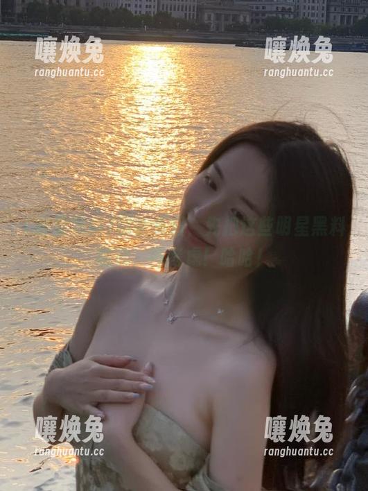 明星黑料 别管真假,先把这些明星黑料收藏,再考虑!哈哈!