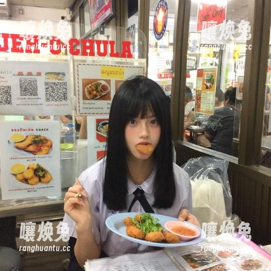 汇聚热辣话题！把最新吃瓜入口收藏起来，你会需要的！