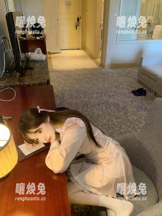 苹果版的zztt28su黑料不打烊，入口就像吸尘器一样吸引人，根本停不下！