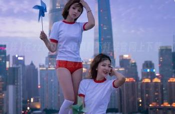 在zztt09.su黑料不打烊官网上下载，你的社交圈快要被八卦“围攻”了