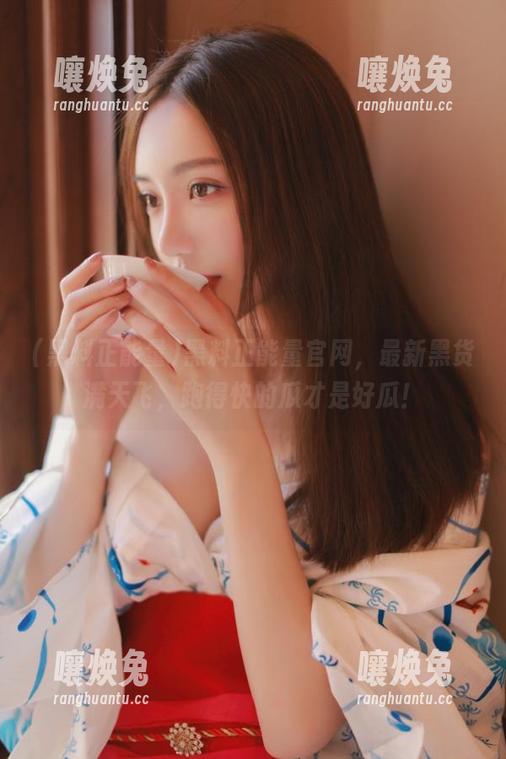 黑料正能量官网，最新黑货满天飞，跑得快的瓜才是好瓜！