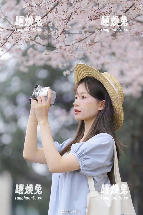 登录黑料网，开启你我无间的八卦社区之旅，感受信息奔流的瞬间！