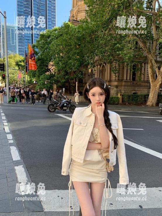 黑料网官网叼着瓜，在线吃瓜轻松无压力，啧啧！